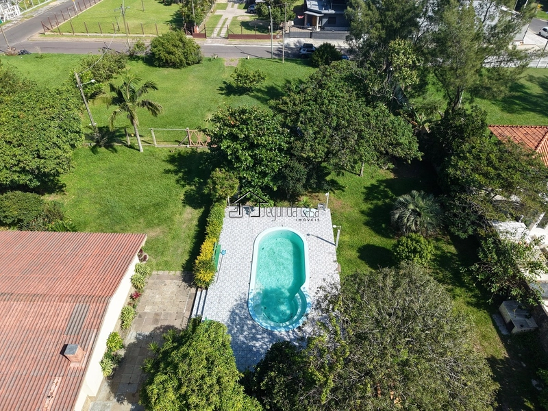 Casa com prédio de apartamentos à venda em Atlântida/Xangri-Lá: 37ª foto da galeria de imagens do imóvel