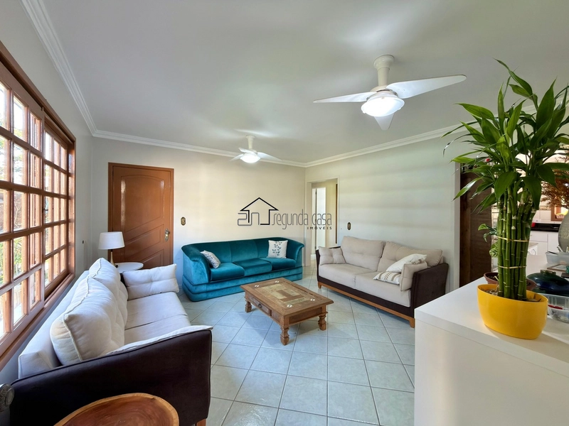 Casa com prédio de apartamentos à venda em Atlântida/Xangri-Lá: 25ª foto da galeria de imagens do imóvel