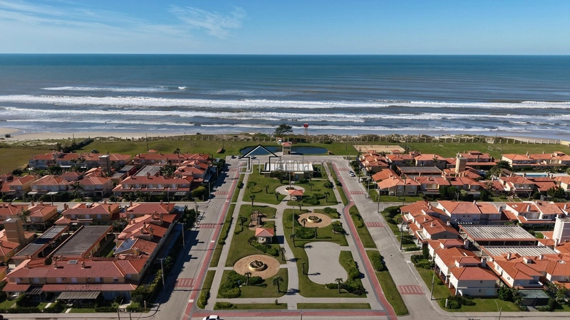 Casa de esquina no Villas Resort: 2ª foto da galeria de imagens do imóvel