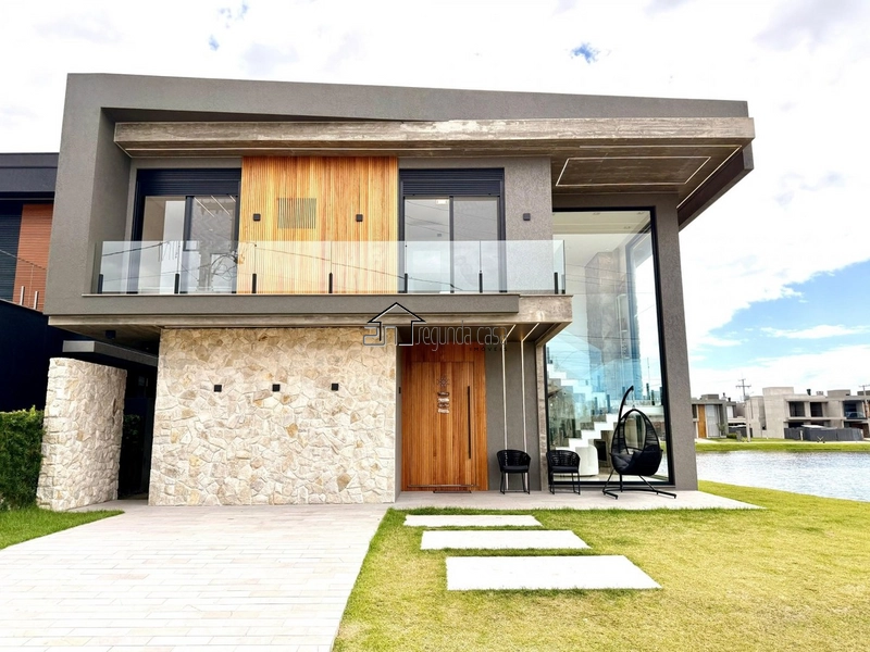 Mansão com 280m²: 1ª foto da galeria de imagens do imóvel