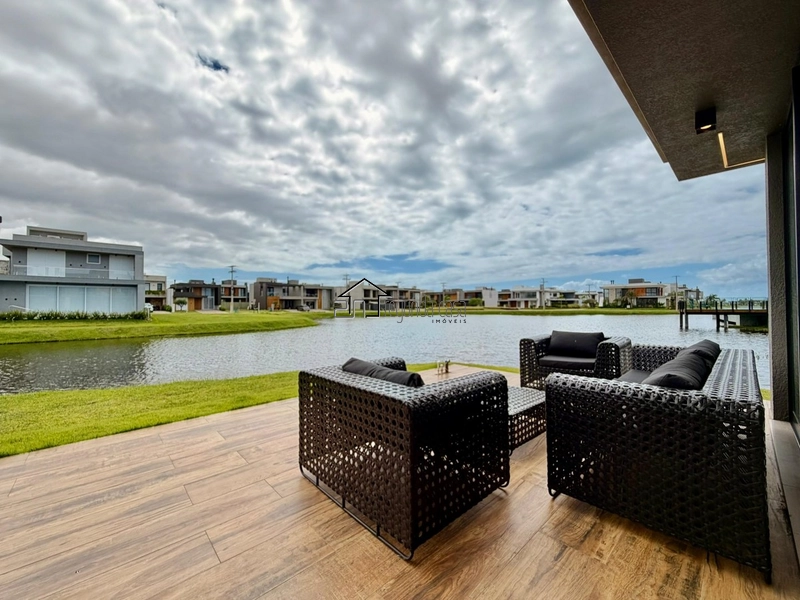 Mansão com 280m²: 32ª foto da galeria de imagens do imóvel