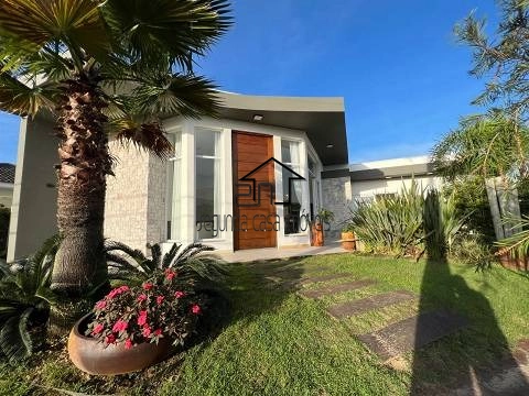 Bela casa no Quintas do Lago: 1ª foto da galeria de imagens do imóvel