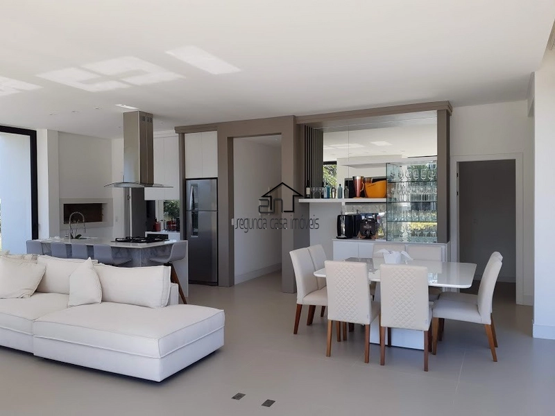 Bela casa contemporânea!: 4ª foto da galeria de imagens do imóvel