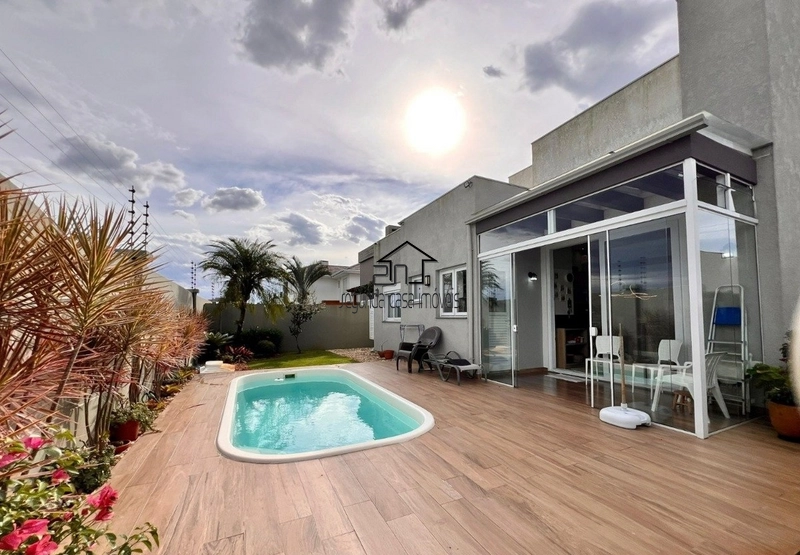 casa com piscina: 5ª foto da galeria de imagens do imóvel