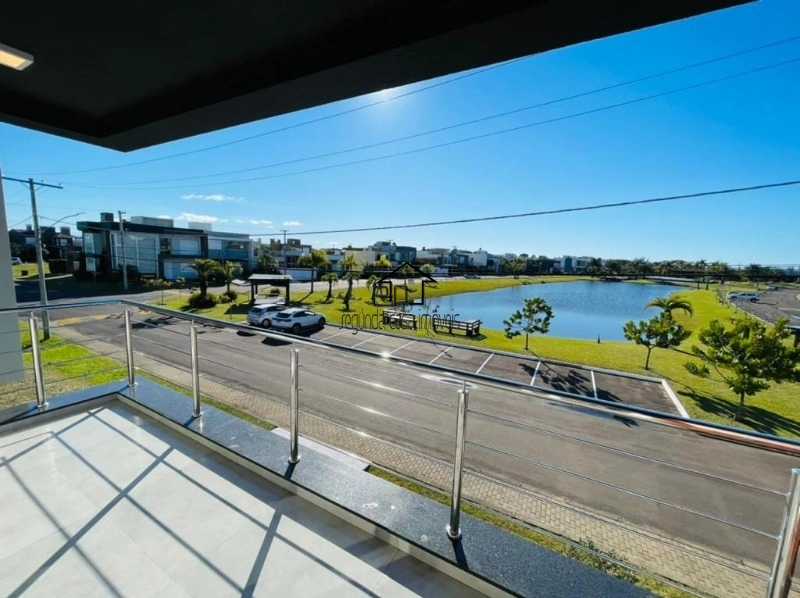 Sobrado novo e com vista para o lago: 6ª foto da galeria de imagens do imóvel