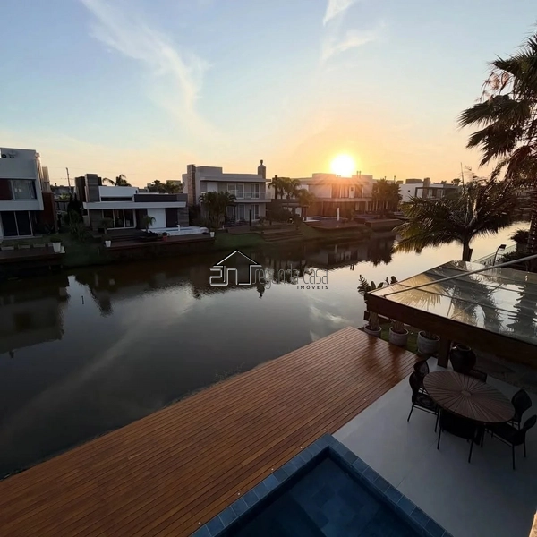 Sobrado contemporâneo no Malibu: 7ª foto da galeria de imagens do imóvel