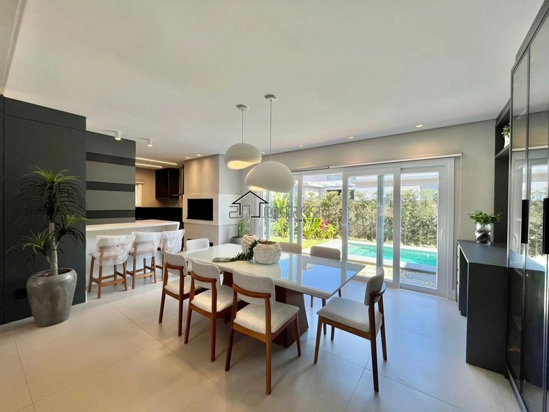 Maravilhoso sobrado: 4ª foto da galeria de imagens do imóvel