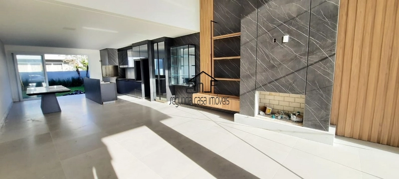 Casa 4 suítes: 2ª foto da galeria de imagens do imóvel
