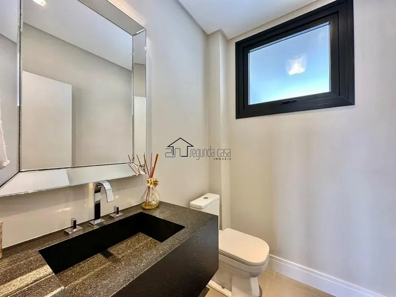 Sobrado beira lago: 10ª foto da galeria de imagens do imóvel