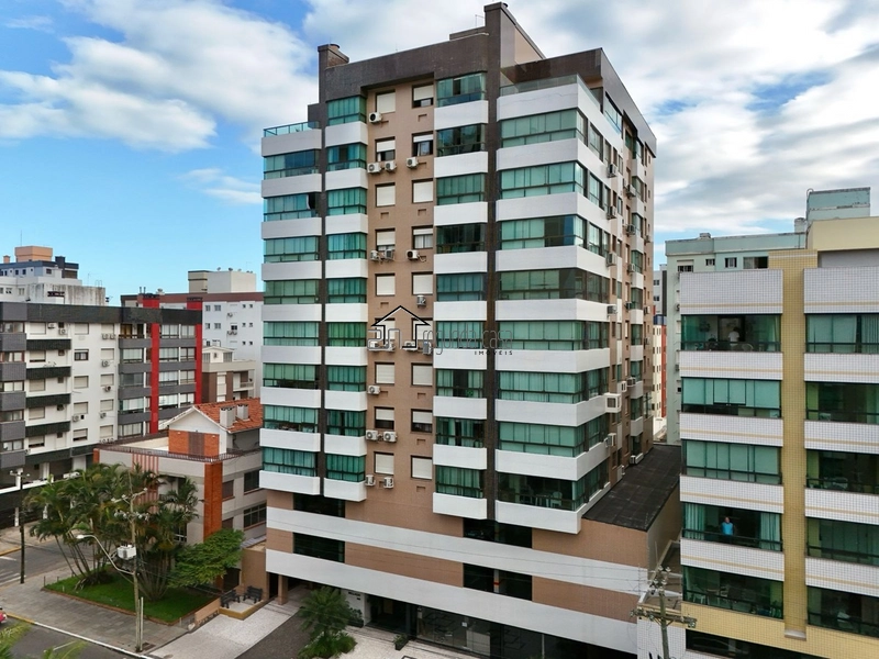 APARTAMENTO NO CENTRO DE CAPÃO DA CANOA – PRÓXIMO AO MAR!: 3ª foto da galeria de imagens do imóvel