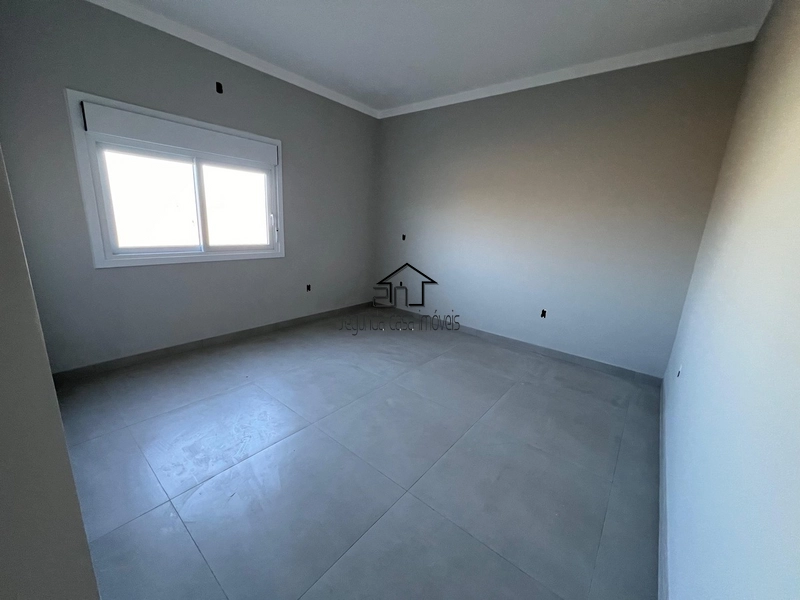 Ótima Casa Geminada na Noiva do Mar de esquina: 11ª foto da galeria de imagens do imóvel