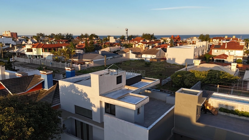 CASA DE ALTO PADRÃO COM TERRAÇO À VENDA EM CAPÃO DA CANOA: 16ª foto da galeria de imagens do imóvel