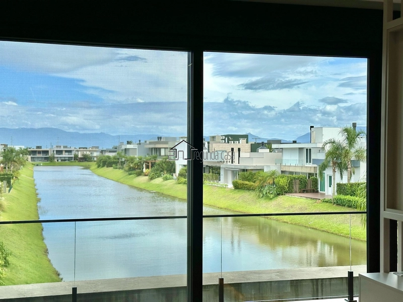 NOVIDADE À VENDA CONDOMÍNIO CAPÃO ILHAS RESORT SOBRADO BEIRA LAGO: 8ª foto da galeria de imagens do imóvel