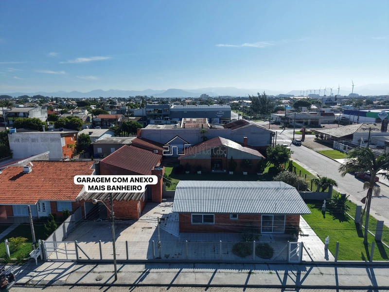 CASA PERTINHO DO MAR EM XANGRI-LÁ À VENDA !!!: 1ª foto da galeria de imagens do imóvel