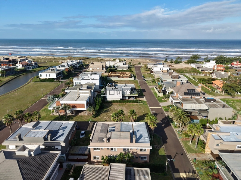 CONDOMÍNIO PLAYA VISTA MANSÃO À VENDA: 4ª foto da galeria de imagens do imóvel