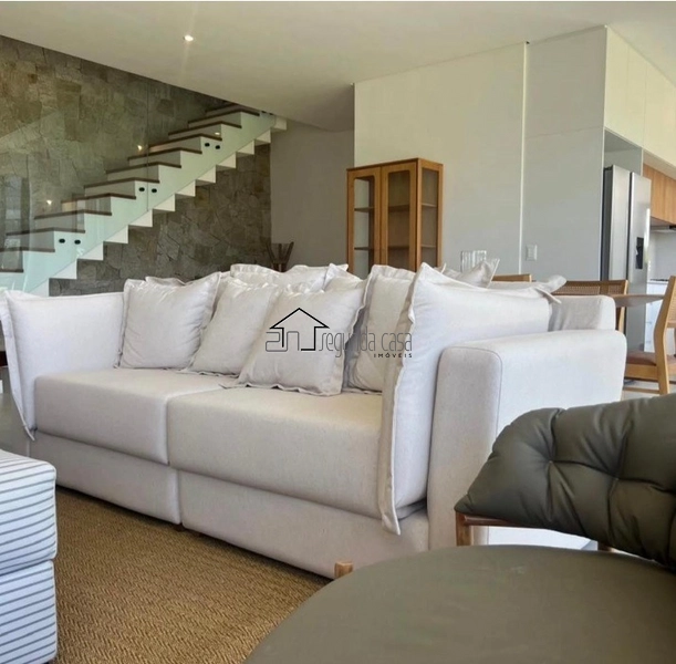 Belíssimo sobrado: 2ª foto da galeria de imagens do imóvel