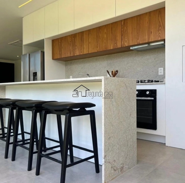 Belíssimo sobrado: 5ª foto da galeria de imagens do imóvel