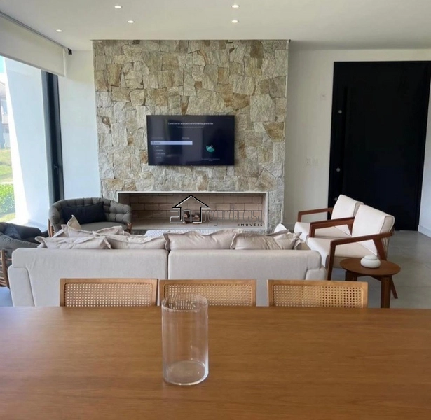 Belíssimo sobrado: 3ª foto da galeria de imagens do imóvel