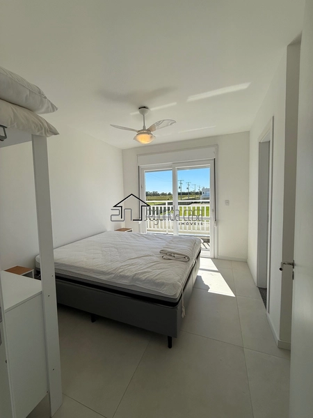 Sobrado em condomínio fechado em Xangri-lá: 22ª foto da galeria de imagens do imóvel