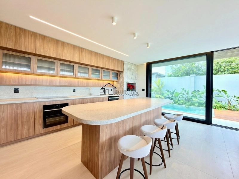 Sobrado com 262 M²: 10ª foto da galeria de imagens do imóvel