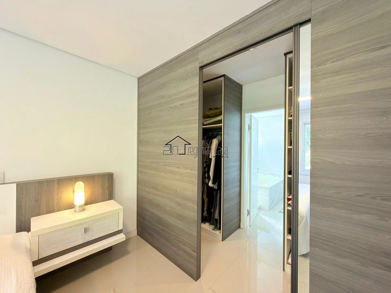 Sobrado com 330 M: 21ª foto da galeria de imagens do imóvel