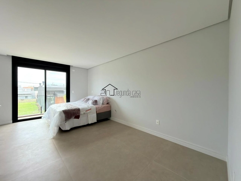 Belo imóvel com 220 m²: 27ª foto da galeria de imagens do imóvel