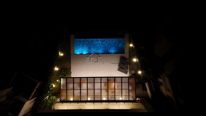 Mansão com 6 suítes e elevador: 27ª foto da galeria de imagens do imóvel