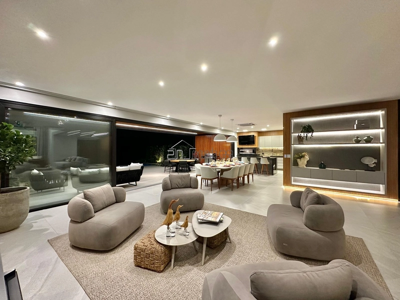 Mansão com 6 suítes e elevador: 5ª foto da galeria de imagens do imóvel