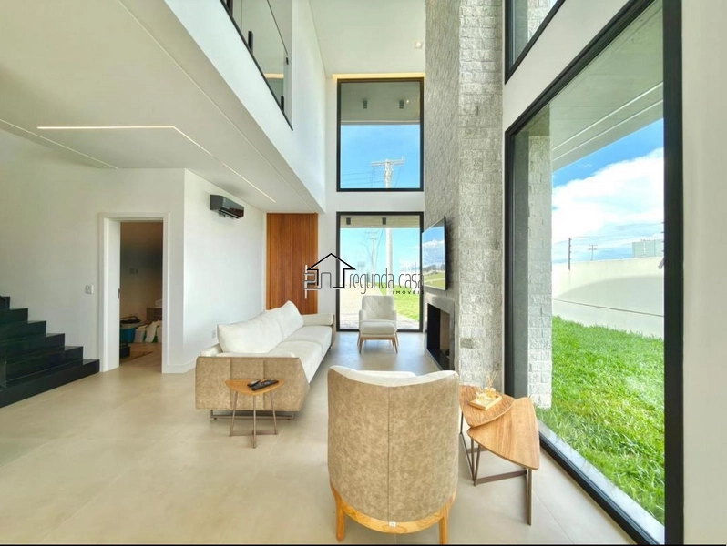 Sobrado composto 4 Suites: 2ª foto da galeria de imagens do imóvel