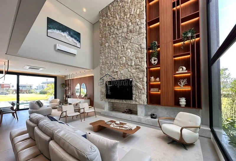 Sobrado frente Norte: 2ª foto da galeria de imagens do imóvel