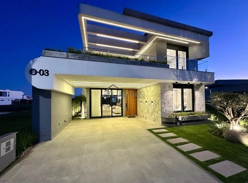 Sobrado de alto padrão