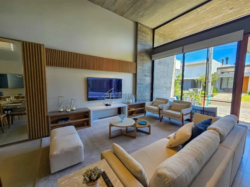 Linda casa localizada no Condomínio Blue: 4ª foto da galeria de imagens do imóvel