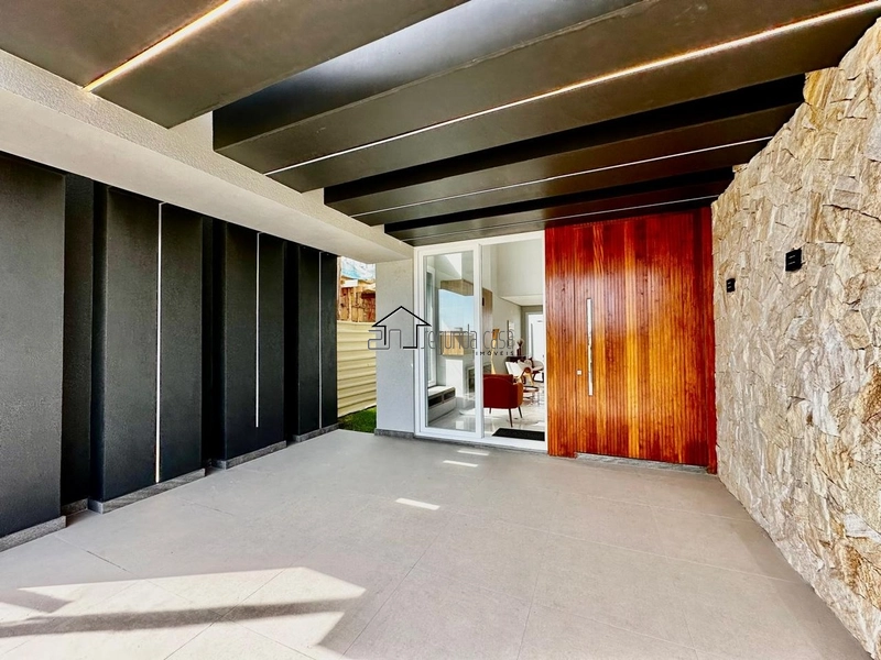 Sobrado contemporâneo: 2ª foto da galeria de imagens do imóvel