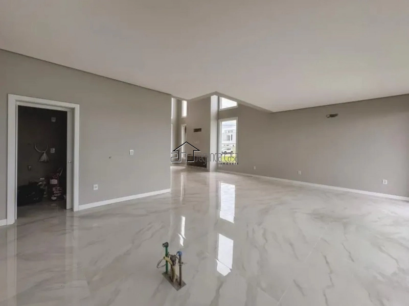 Sobrado contemporâneo: 8ª foto da galeria de imagens do imóvel