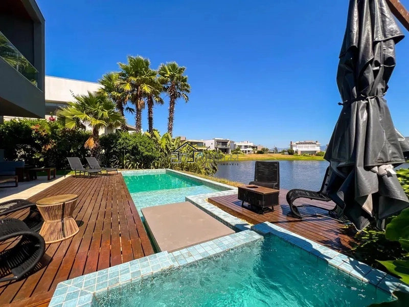 Lindo sobrado em condomínio fechado: 18ª foto da galeria de imagens do imóvel