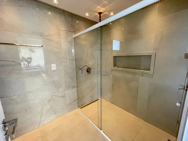 Excelente sobrado beira lago: 7ª foto da galeria de imagens do imóvel