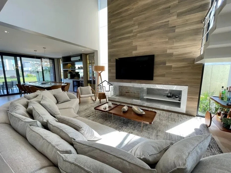 Excelente sobrado beira lago: 31ª foto da galeria de imagens do imóvel