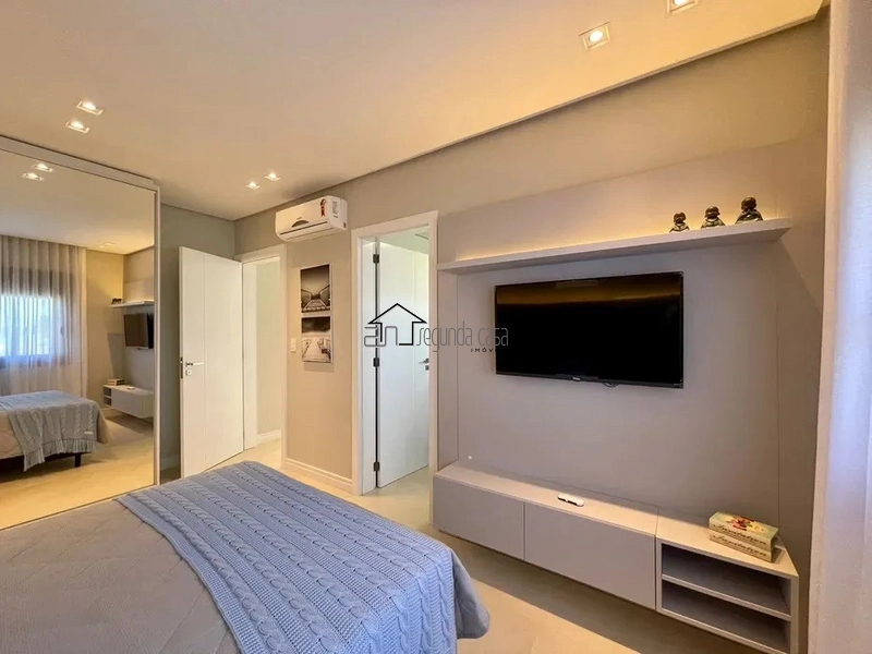 Excelente sobrado beira lago: 14ª foto da galeria de imagens do imóvel