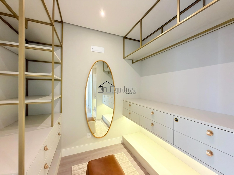 Sobrado com 320,23m²: 19ª foto da galeria de imagens do imóvel