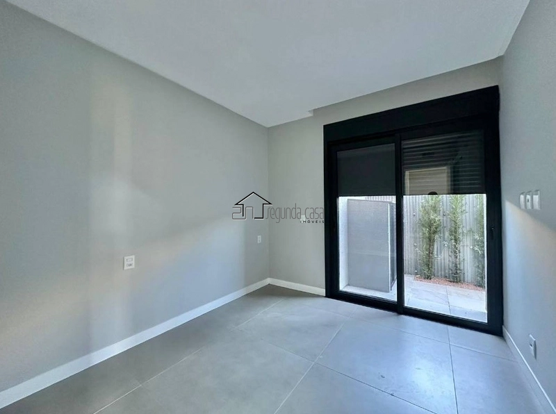 Excelente casa com 04 suítes: 12ª foto da galeria de imagens do imóvel