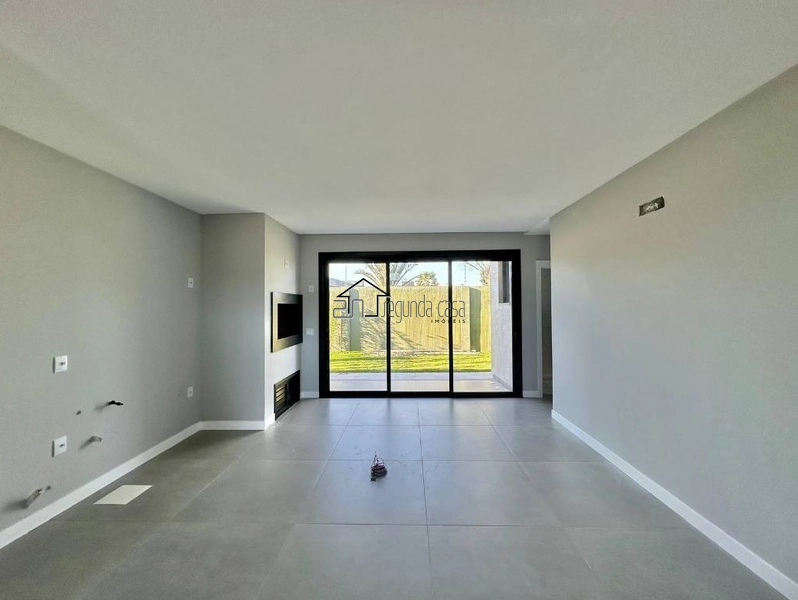 Excelente casa com 04 suítes: 4ª foto da galeria de imagens do imóvel