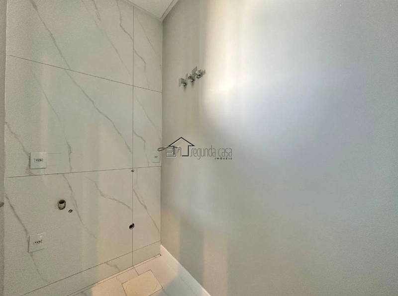 Excelente casa com 04 suítes: 9ª foto da galeria de imagens do imóvel