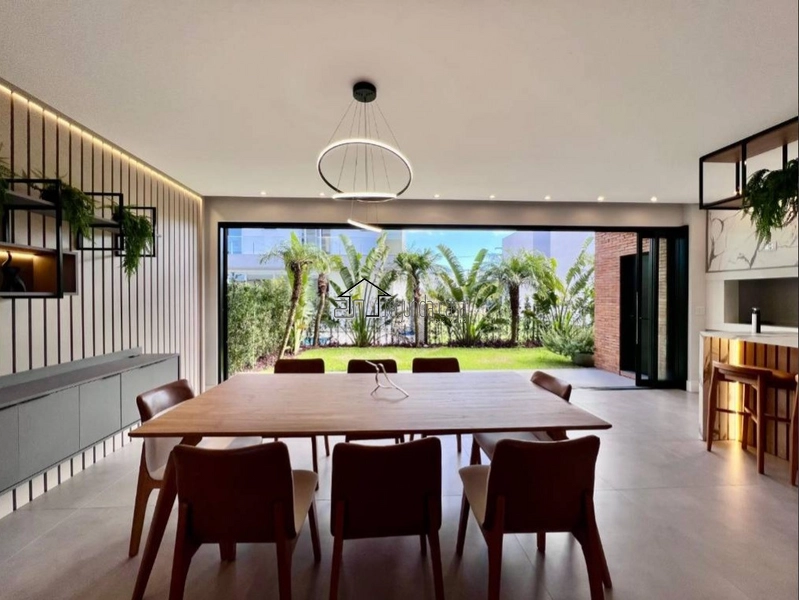 Incrível sobrado: 4ª foto da galeria de imagens do imóvel