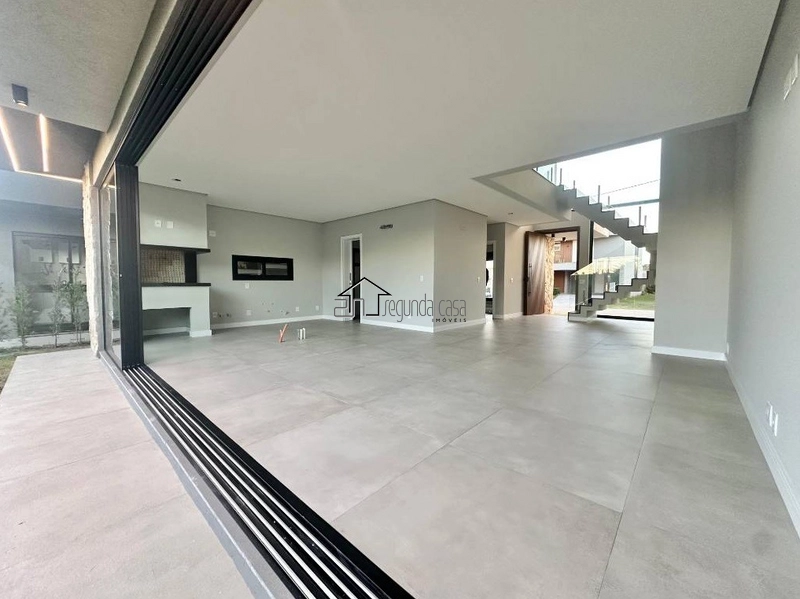 Sobrado 4 suítes: 6ª foto da galeria de imagens do imóvel