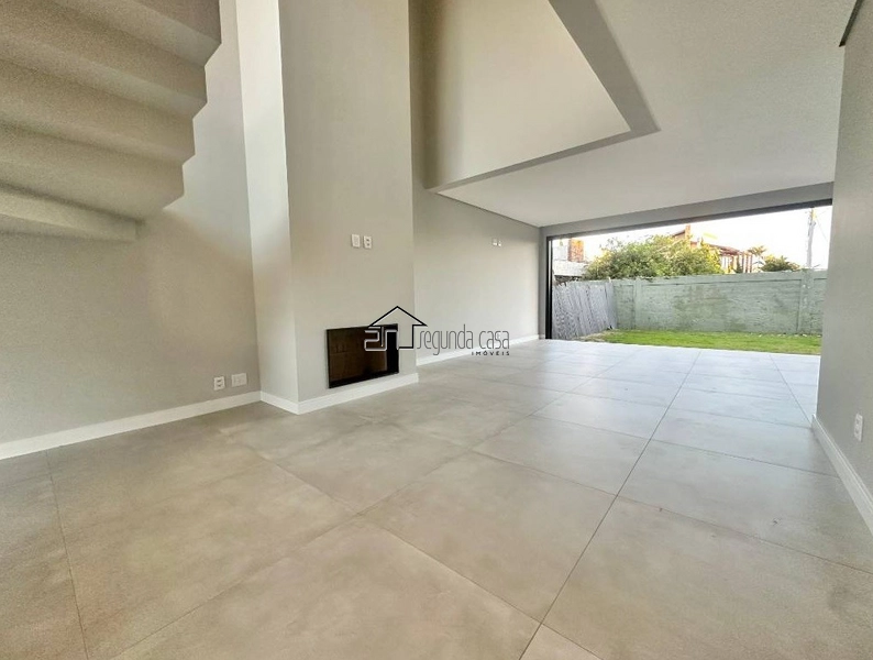 Sobrado 4 suítes: 3ª foto da galeria de imagens do imóvel