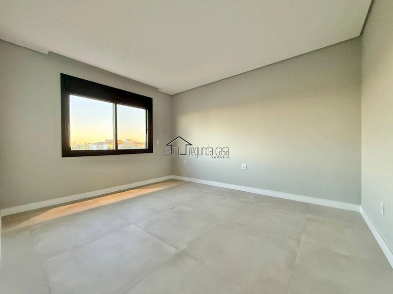 Sobrado 4 suítes: 10ª foto da galeria de imagens do imóvel