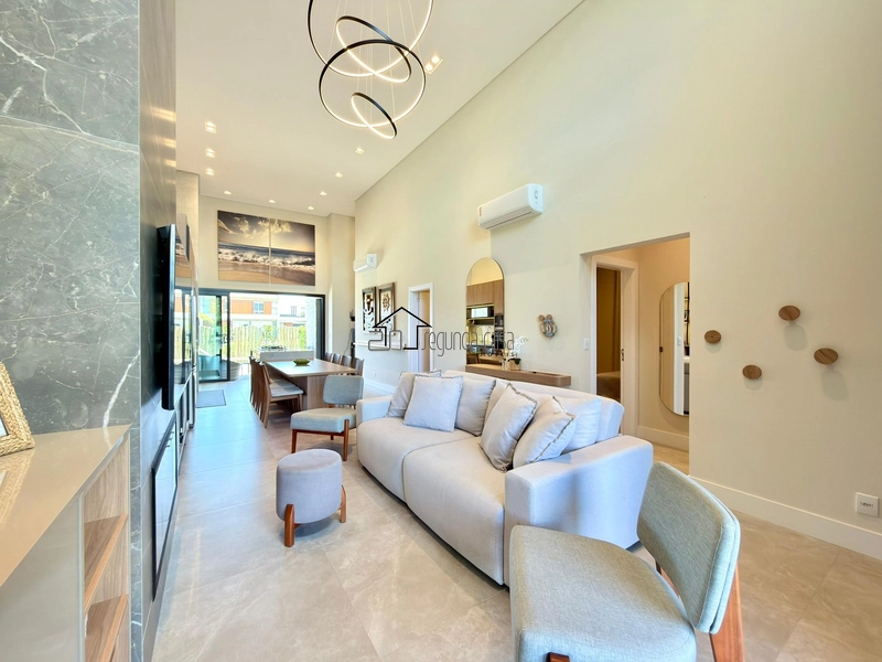 Casa com 173 m²: 3ª foto da galeria de imagens do imóvel