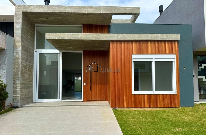 Casa nova com155 m²