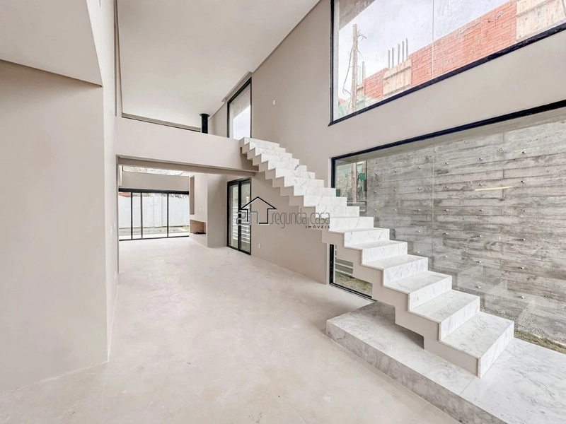 4 suítes: 2ª foto da galeria de imagens do imóvel