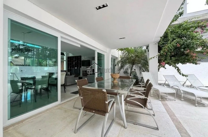 Sobrado frente Leste: 12ª foto da galeria de imagens do imóvel